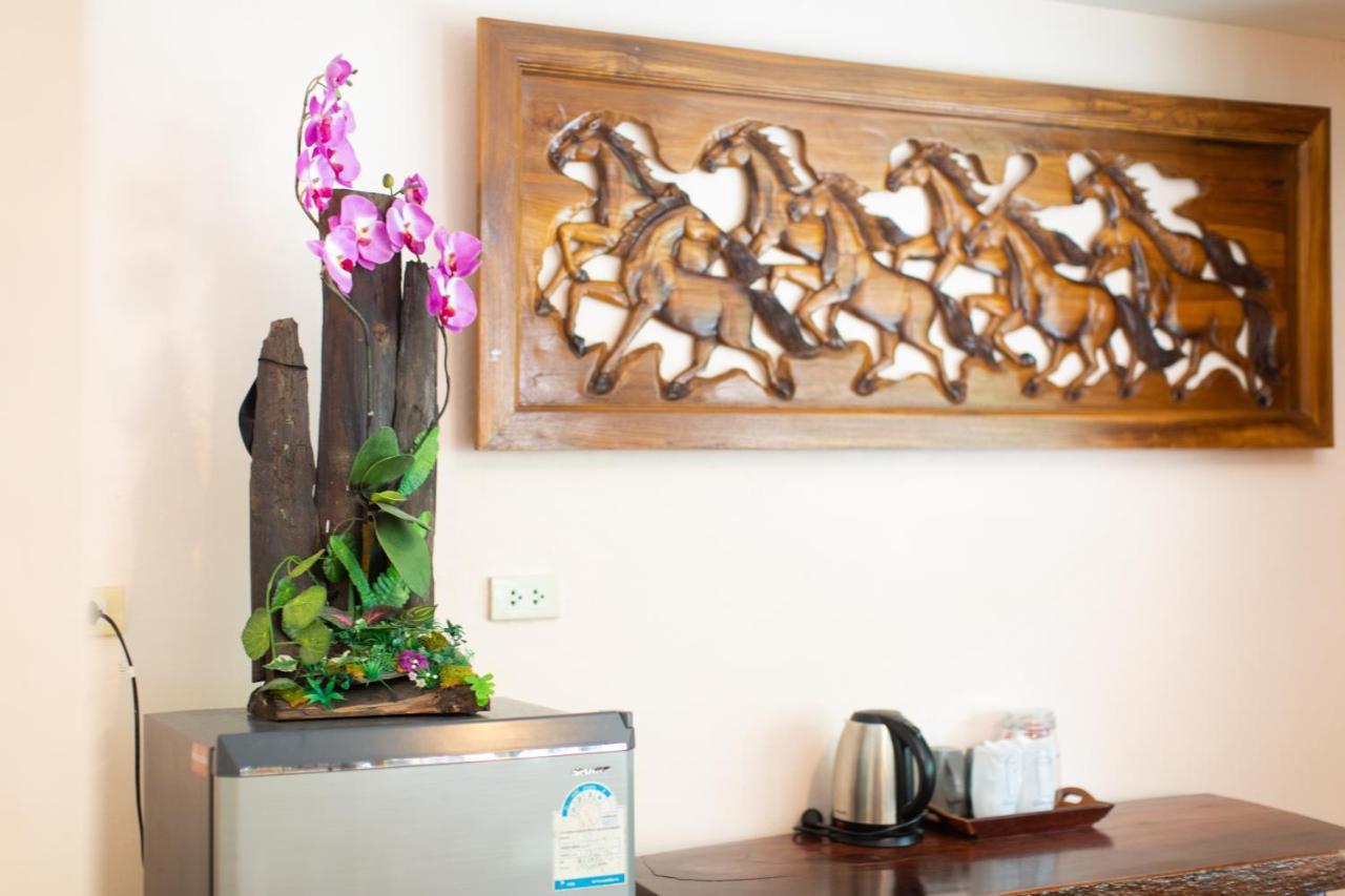 Naiyang Discovery Beach Resort Sha Nai Yang Beach Екстериор снимка